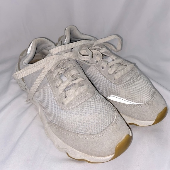SOREL kinetic lite lace sneakers in cream and white womens size 9 - Picture 13 of 16